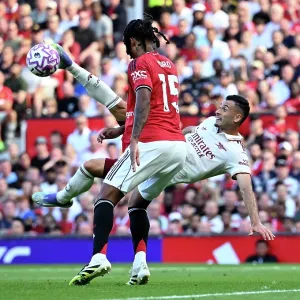 Manchester United v Arsenal - Premier League Manchester United v Arsenal - Premier League