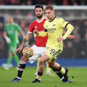 Manchester United vs Arsenal: Emile Smith Rowe vs Bruno Fernandes Battle at Old Trafford (Premier League 2020-21) Manchester United vs Arsenal: Emile Smith Rowe vs Bruno Fernandes Battle at Old Trafford (Premier League 2020-21)