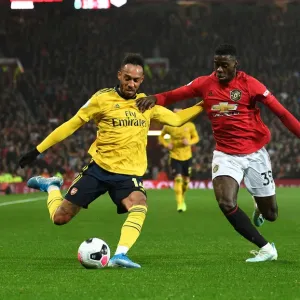 Manchester United contra el Arsenal: El Aubameyang se enfrenta al Tuanzebe en un choque de la Liga Premier