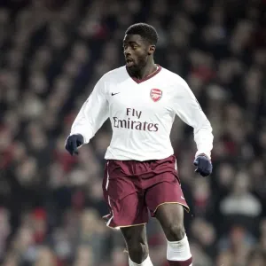 Manchester United's Dominant 4-0 FA Cup Victory over Arsenal: Kolo Toure's Humiliating Defeat Manchester United's Dominant 4-0 FA Cup Victory over Arsenal: Kolo Toure's Humiliating Defeat