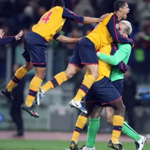 Manuel Almunia Celebrates Penalty Shootout Win Print