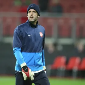 Manuel Almunia: The Unforgettable 1:1 Stalemate Against AZ Alkmaar in the UEFA Champions League, 2009