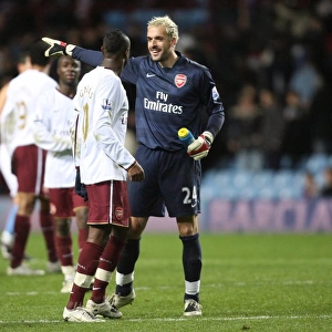 Manuel Almunia and William Gallas (Arsenal) celebrate after the match