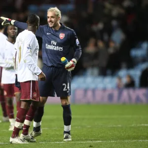 Manuel Almunia and William Gallas (Arsenal) celebrate after the match