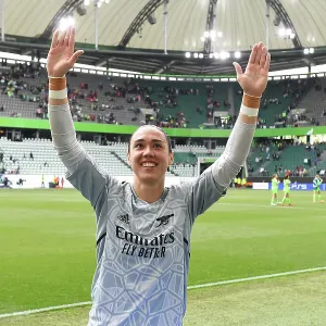 Manuela Zinsberger's Euphoric Moment: Arsenal Women's UEFA Champions League Semi-Final Triumph over VfL Wolfsburg