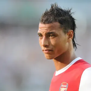 Marouane Chamakh (Arsenal). Legia Warschau 5 : 6 Arsenal, Wojska Polskiego Marouane Chamakh (Arsenal). Legia Warschau 5 : 6 Arsenal, Wojska Polskiego