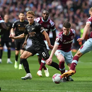 Martin Odegaard in Action: Arsenal vs. West Ham United, Premier League 2022-23