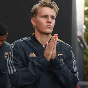Martin Odegaard Gears Up: Arsenal's Readiness for Crystal Palace Clash in Premier League 2022-23