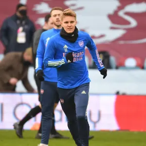 Martin Odegaard Prepares for Aston Villa Showdown in Empty Villa Park (Premier League 2021-22)