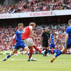 Martin Odegaard Scores Arsenal's Fifth Goal: Arsenal 5-0 Everton (Premier League 2021-22)