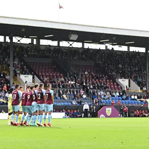 Martin Odegaard Scores: Arsenal's Victory at Burnley - Premier League 2021-22