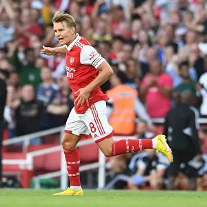Martin Odegaard Scores First Goal: Arsenal FC Triumphs Over Fulham FC in Premier League 2022-23