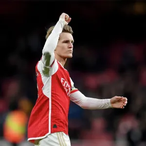 Martin Odegaard Scores the Winning Goal: Arsenal's Triumphant Victory Over Brighton (2023-24)