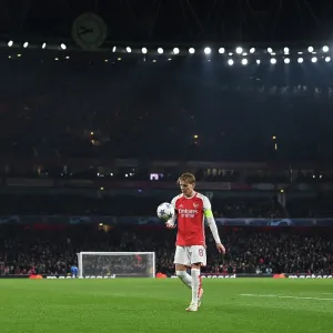 Martin Odegaard Shines: Arsenal's Dominant Performance Against RC Lens in Champions League Martin Odegaard Shines: Arsenal's Dominant Performance Against RC Lens in Champions League