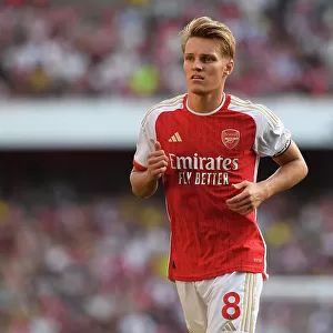Martin Odegaard's Brilliant Display: Arsenal's Dominant Victory Over Manchester United in the 2023-24 Premier League
