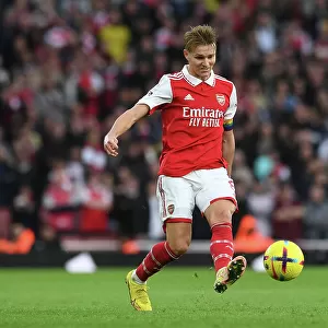 Martin Odegaard's Brilliant Performance: Arsenal's Commanding Victory over Nottingham Forest