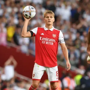 Martin Odegaard's Brilliant Performance: Arsenal's Triumph Over Fulham in Premier League