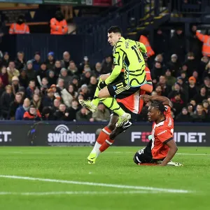Martinelli Scores First: Luton Town vs. Arsenal FC, Premier League 2023-24 Martinelli Scores First: Luton Town vs. Arsenal FC, Premier League 2023-24