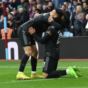 Martinelli and Vieira Celebrate Arsenal's Four-Goal Blitz Against Aston Villa (2022-23)
