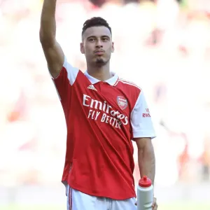 Martinelli's Moment: Arsenal's Thrilling Victory Celebration vs. Leicester City (2022-23) Martinelli's Moment: Arsenal's Thrilling Victory Celebration vs. Leicester City (2022-23)