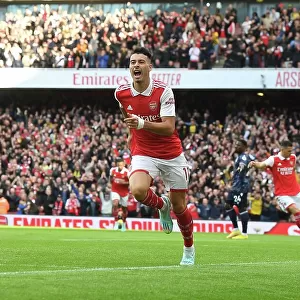 Martinelli's Stunner: Arsenal's Winning Goal Against Nottingham Forest (2022-23)