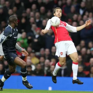 Mathieu Flamini (Arsenal) Abdoulaye Meite (Bolton) Mathieu Flamini (Arsenal) Abdoulaye Meite (Bolton)