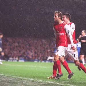 Mathieu Flamini celebrates scoring Arsenals goal