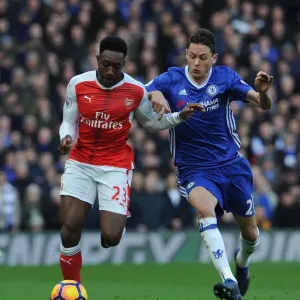 Matic's Dominance: Chelsea Crush Arsenal 3-1 in Premier League Clash (Welbeck vs Matic, Stamford Bridge, 2017)