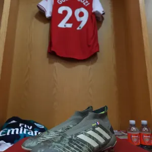 Matteo Guendouzi's Focus: Unseen Pre-Match Ritual of Arsenal Star (Arsenal vs Crystal Palace, Premier League 2019-20)
