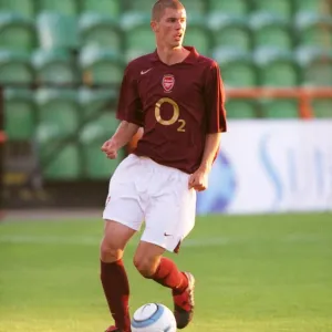 Matthew Connolly Scores in Arsenal's 5-2 Victory over Leicester City Reserves (August 30, 2005)