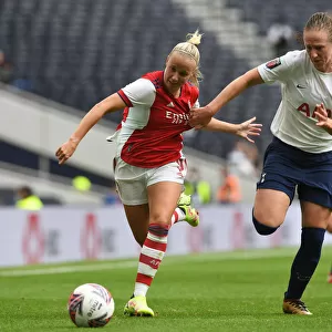 Mead vs Harrop: A Battle of Prodigious Talents in Arsenal's Triumph over Tottenham Women