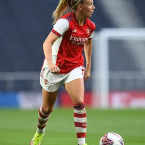Mead vs. Tottenham: Intense Rivalry Clashes in Arsenal's Women's Football Showdown Mead vs. Tottenham: Intense Rivalry Clashes in Arsenal's Women's Football Showdown