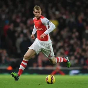 Per Mertesacker in Action: Arsenal vs Southampton, Premier League 2014-15