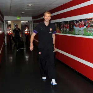 Per Mertesacker (Arsenal). Arsenal 0: 0 Sunderland. Barclays Premier League Per Mertesacker (Arsenal). Arsenal 0: 0 Sunderland. Barclays Premier League
