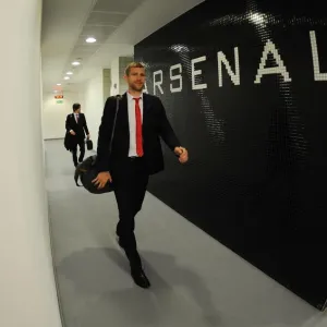 Per Mertesacker in Arsenal Home Changing Room Before Arsenal vs Hull City (2014-15) Per Mertesacker in Arsenal Home Changing Room Before Arsenal vs Hull City (2014-15)