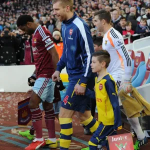 Per Mertesacker with the Arsenal mascot, Print