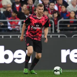 Per Mertesacker (Arsenal). Sydeny FC 0: 2 Arsenal. Pre Season Friendly. ANZ Stadium Per Mertesacker (Arsenal). Sydeny FC 0: 2 Arsenal. Pre Season Friendly. ANZ Stadium