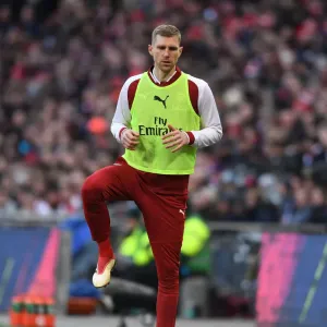 Per Mertesacker Prepares for Arsenal vs Manchester City Carabao Cup Final Per Mertesacker Prepares for Arsenal vs Manchester City Carabao Cup Final