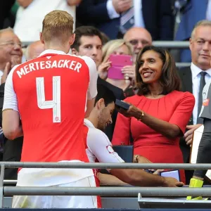 Per Mertesacker Receives Community Shield Medal Print Per Mertesacker Receives Community Shield Medal Print