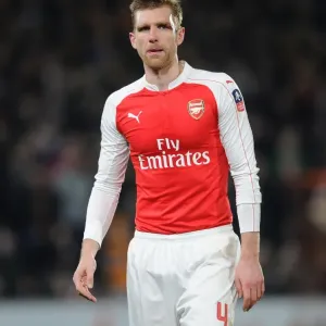 Per Mertesacker's FA Cup Exit: Hull City vs. Arsenal, March 2016 - Head Injury Per Mertesacker's FA Cup Exit: Hull City vs. Arsenal, March 2016 - Head Injury