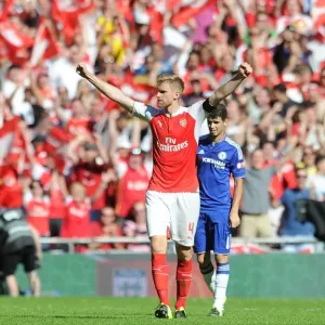 Per Mertesacker's Triumphant Moment: Arsenal's FA Community Shield Victory over Chelsea (2015) Per Mertesacker's Triumphant Moment: Arsenal's FA Community Shield Victory over Chelsea (2015)
