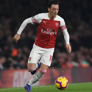 Mesut Ozil in Action: Arsenal vs AFC Bournemouth, Premier League 2018-19