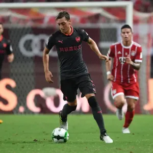 Mesut Ozil in Action: Arsenal vs. Bayern Munich, Shanghai Pre-Season Friendly, 2017