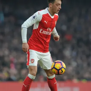 Mesut Ozil in Action: Arsenal vs Burnley, Premier League 2016-17