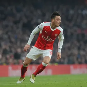 Mesut Ozil in Action: Arsenal vs Burnley, Premier League 2016-17