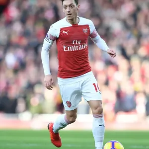 Mesut Ozil in Action: Arsenal vs Burnley, Premier League 2018-19