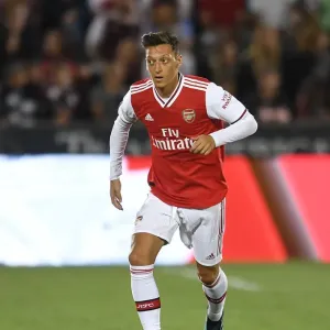 Mesut Özil in azione: Arsenal contro Colorado Rapids, 2019 Mesut Özil in azione: Arsenal contro Colorado Rapids, 2019