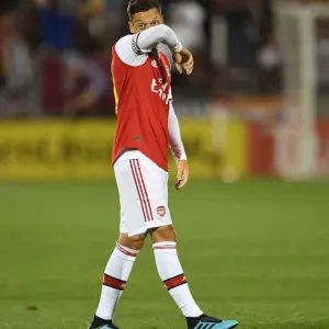 Mesut Ozil in Azione: Arsenal contro i Colorado Rapids del 2019 Mesut Ozil in Azione: Arsenal contro i Colorado Rapids del 2019