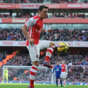 Mesut Ozil in Action: Arsenal vs. Everton, Premier League 2014-15 Mesut Ozil in Action: Arsenal vs. Everton, Premier League 2014-15