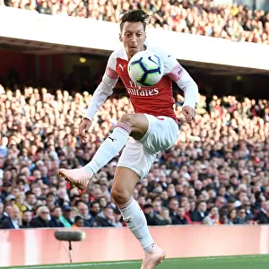 Mesut Ozil in Action: Arsenal vs Everton, Premier League 2018-19